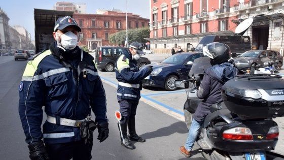 Coronavirus, ecco cosa rischia chi viola il decreto: contestabili anche falso e reati contro salute pubblica