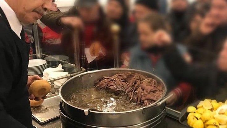 Pane con la milza agli indigenti, l'Epifania alla Focacceria San Francesco