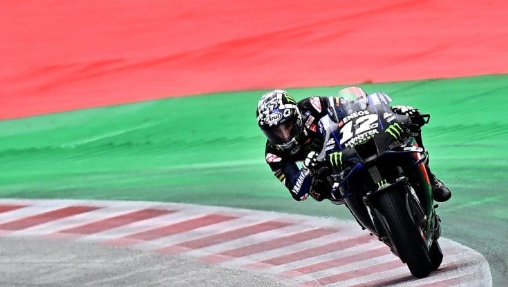 Maverick Viñales sospeso dalla Yamaha: "Ha danneggiato volontariamente la moto"