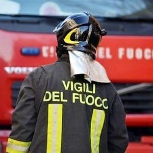 Siracusa, incendio in una casa: un uomo muore carbonizzato