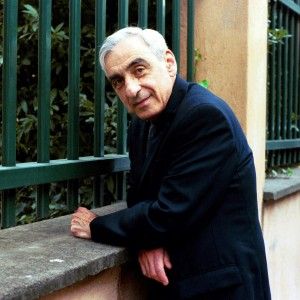 Walzer: "Un conflitto folle per Israele, Hamas ne uscir&agrave; pi&ugrave; forte"