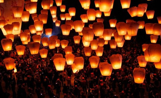 &nbsp;"Diamo alla luce il nuovo anno", <br />tutti in piazza con il naso all'ins&ugrave;