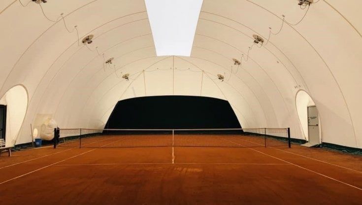 L'appello del mondo del tennis: "I campi coperti sono sicuri, lasciateci tornare a giocare"