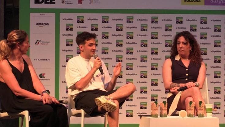 Repubblica delle Idee 2023, Turano: "Dopo la serie su Netflix ho fatto meno provini perché sapevano fossi gay"