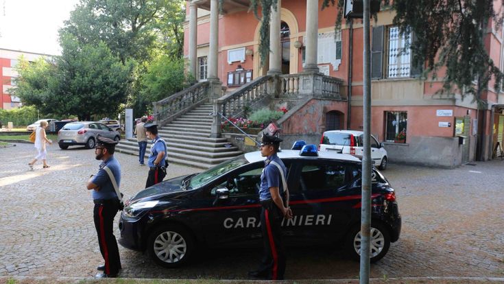 I bimbi salvati e quelli rubati. Le due verità di Bibbiano 