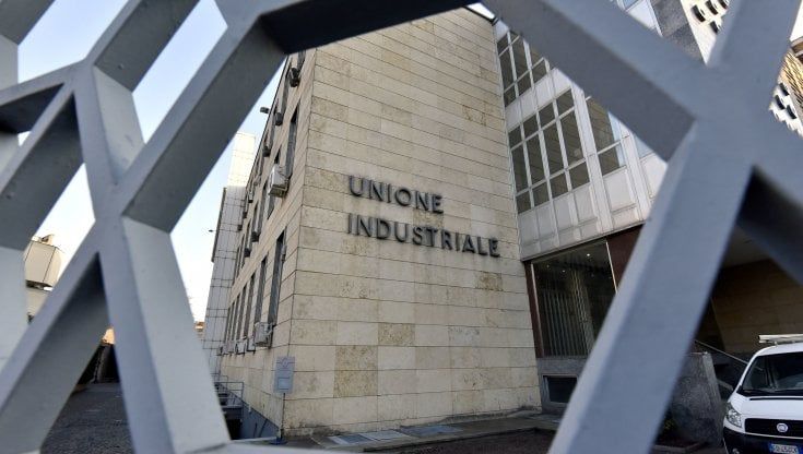 Costi alle stelle e crescita quasi a zero, gli industriali torinesi vanno in cerca di futuro