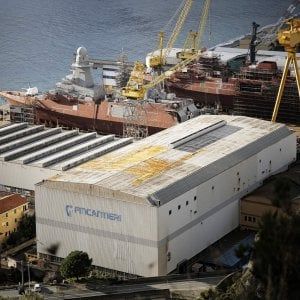 C'è un'Italia che compra all'estero. Ma vale, tutta insieme, quanto la sola Francia spende da noi