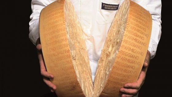 Stagionato, Halal, Kosher e di Vacche Rosse: Parmigiano come sei cambiato