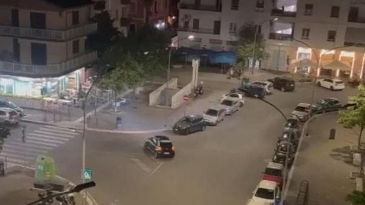 Rally in piazza dei Mirti, allarme corse clandestine tra sorpassi e incidenti