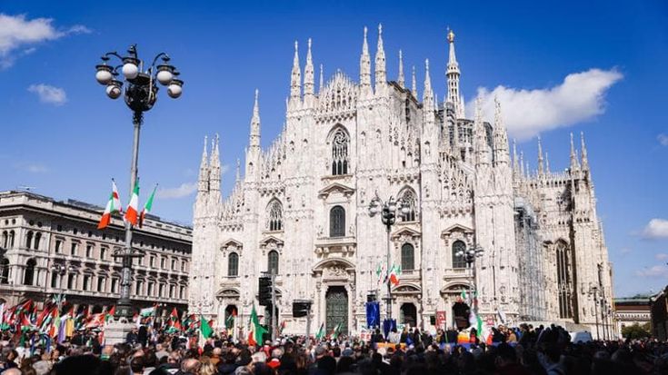 Corteo del 25 Aprile a Milano: orari, percorso e stazioni del metrò. Tutto quello che c’è da sapere