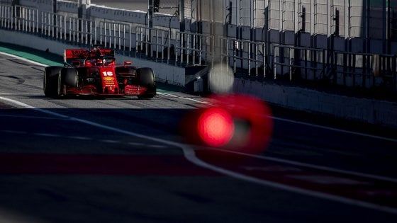 Coronavirus, anche Maranello chiude: due settimane di stop produttivo per la Ferrari