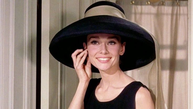 Una serie tv su Audrey Hepburn, attrice simbolo del fashion