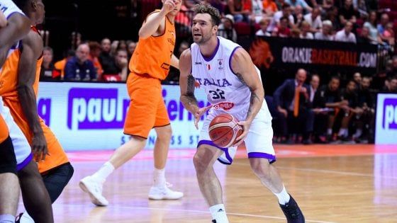 Basket, qualificazioni mondiale: Italia sconfitta in Olanda. Esordio per il 17enne Mannion