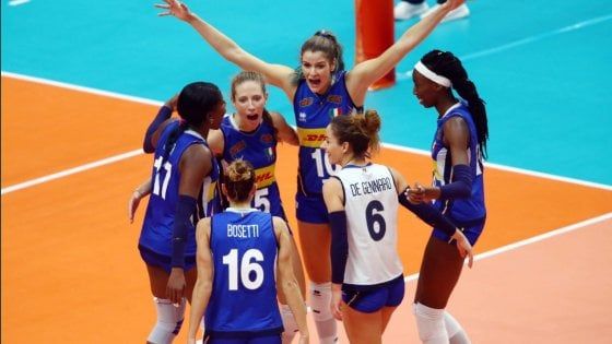 "Ci avete fatto sognare": il grazie dei social alle azzurre del volley argento al Mondiale