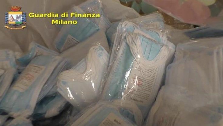 Coronavirus, maxi sequestro di mascherine, l'asse tra Milano e la Calabria 