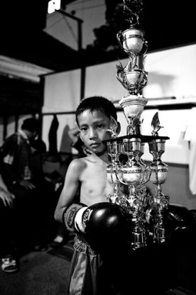 Thailandia, ora togliete quei bambini dal ring<span id=":ma" class="hP" tabindex="-1"><br /></span>