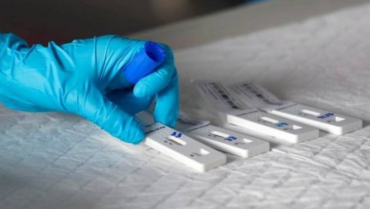 Covid, quante volte ci si può infettare? Fino a quattro volte all'anno