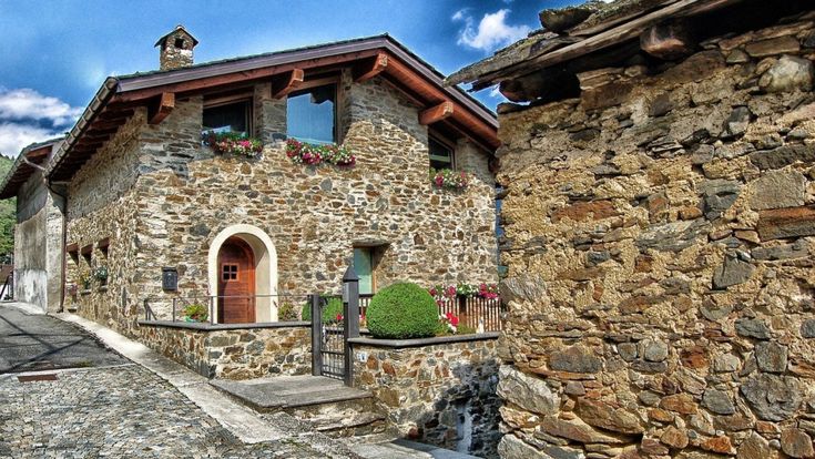 Italiani in fuga dalle città, ora la casa si compra nel verde