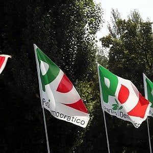 Il Pd nel caos: "Vi dovete vergognare"