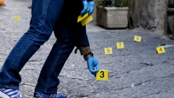 Raid al suono di canzoni neomelodiche, ordinanza per i killer