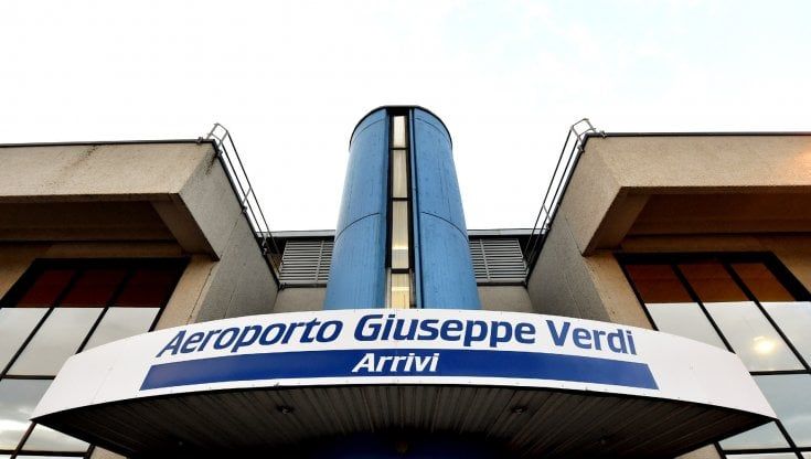 Europa Verde: sull’aeroporto di Parma partiti incoerenti, fanno doppio gioco 