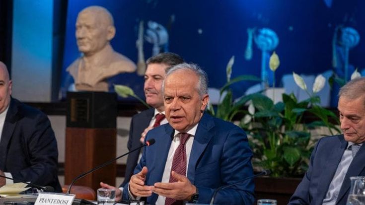 Il governo: “Nuove zone rosse nelle stazioni”