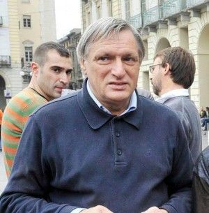 Don Ciotti lancia da Torino <br />la campagna contro le povert&agrave;