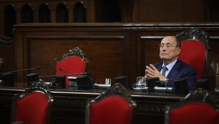 Fondi per la comunicazione, il centrosinistra attacca Schifani