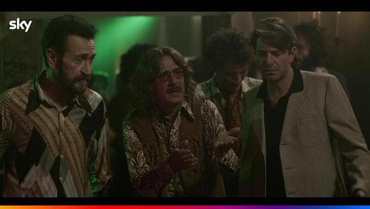 'Non ci resta che il crimine - La serie', la banda di Massimiliano Bruno va nel 1970 - Il trailer
