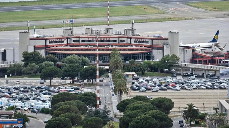 Aeroporto di Genova: una sfida globale per la Liguria tra logistica e crociere