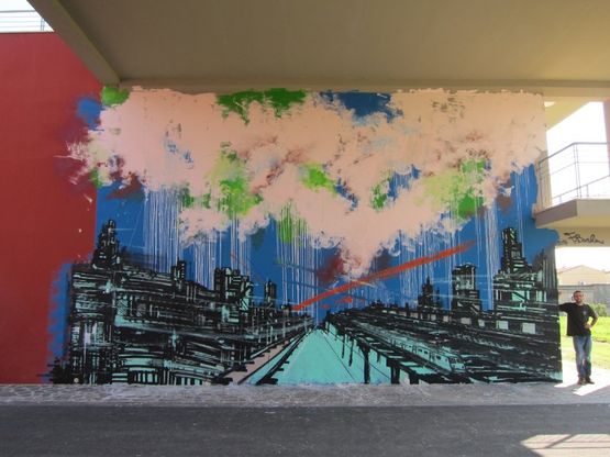Cascina contemporanea, i muri degli street artist 