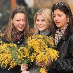 Poche donne occupate, rischi per le pensioni. Fino a metà febbraio lavorano gratis