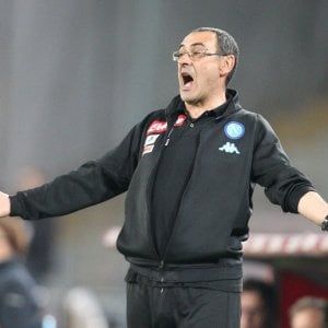 Sarri scherza con Higuain "Stasera avete avuto bel ..." 	