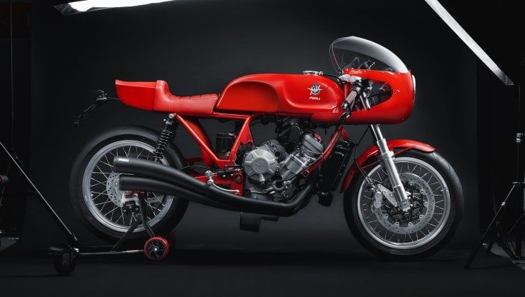 Magni Italia 01/01, sognando la leggendaria MV Agusta di Giacomo Agostini