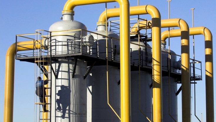 Le Borse di oggi, 21 dicembre 2021. Omicron pesa su crescita e fiducia, ma i listini rimbalzano. Gas: nuovo record
