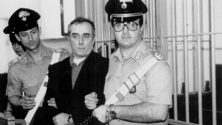 Uno Bianca, 30 anni fa l’arresto di Roberto Savi, capo della “banda in divisa” che uccise 23 persone