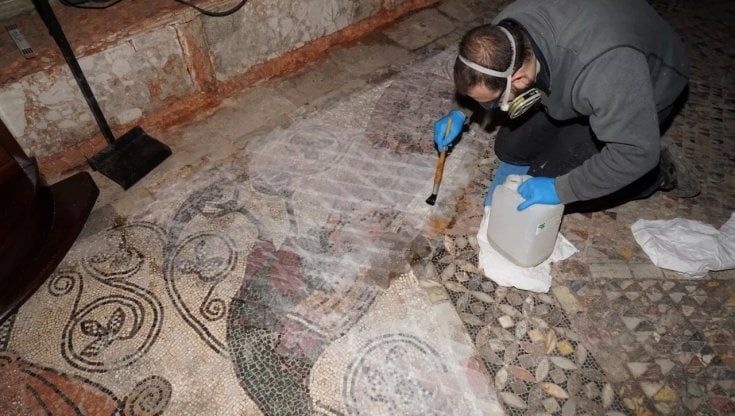 Venezia, camminare sul Paradiso: gli straordinari restauri del pavimento della Basilica di san Marco