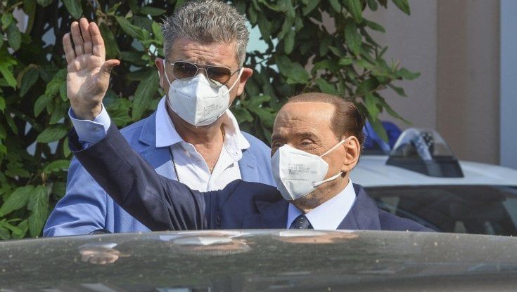 Manovra, Conte: "Dialogo con FI, ma perimetro governo invariato". Orlando (Pd): "Grande attenzione a proposte di Berlusconi"