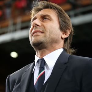 Conte cerca via di fuga.<br /> Psg, Roma o Milan nel futuro