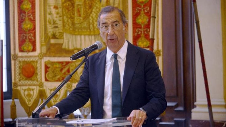 A Milano la società civile pronta al toto-sindaco del futuro: “Ora serve un politico”. “No, meglio un outsider”