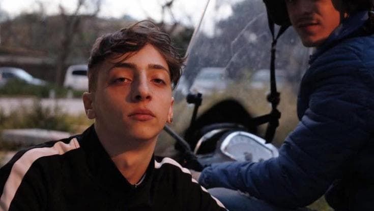 Arrestato il trapper Twenty Seven, ha investito con l’auto il fidanzato della sua ex