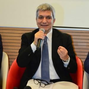 Vendola: "Sel si scioglie, pronti a nuovi gruppi. Pisapia il nostro leader? Incarna la nuova sinistra"
