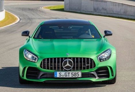 Nurburgring, Mercedes-AMG GT R in pista