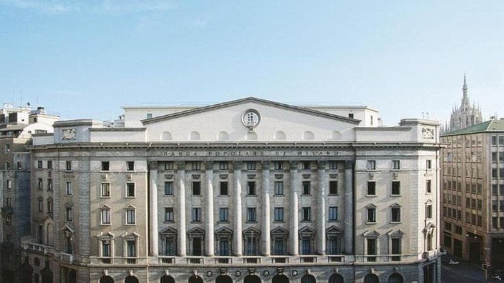 Banco Bpm propone a Mps la fusione per il terzo polo. E Intesa prepara la controfferta
