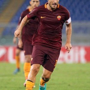 Roma, Totti ancora un record: a 40 anni nella top 11 dell’Europa League 