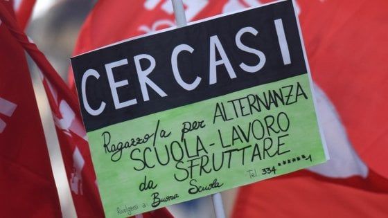 Scuola-lavoro: "Troppe ore per troppi studenti, ma la strada è giusta"