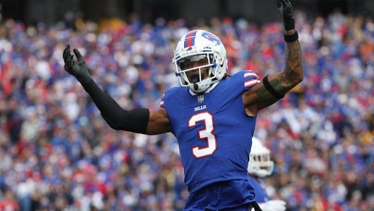 Hamlin può tornare a giocare in Nfl, 4 mesi dopo l'arresto cardiaco arriva l'ok dei medici
