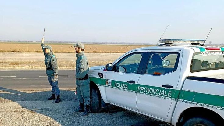 A Foggia rubano anche le auto alla polizia provinciale, clamoroso furto nel comando