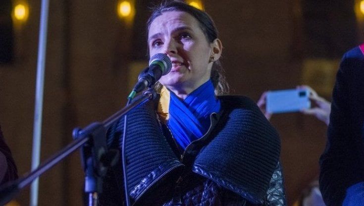 Oksana Lyniv fermata dalla lombalgia: “Iolanta” di Ciajkovskij affidata a Michael Güttler