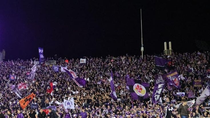 Lo strappo dei tifosi, messaggio a Commisso: “Bisogna spendere”